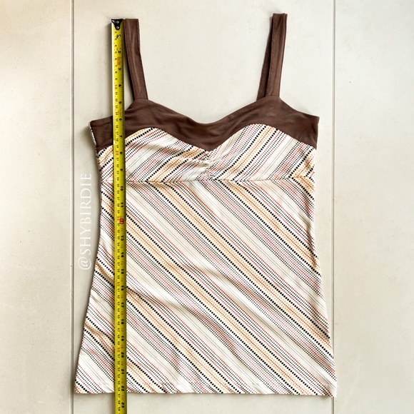 Retro Camisole Top in Zig Zag Dot Print - Picture 8 of 14